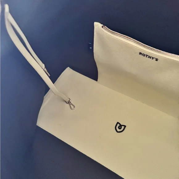 Rothy’s Lightweight Mega Tote - Olive Green - Picture 5 of 7